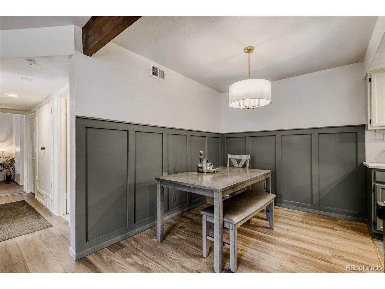 15594 E Arizona #208, Aurora, CO 80017