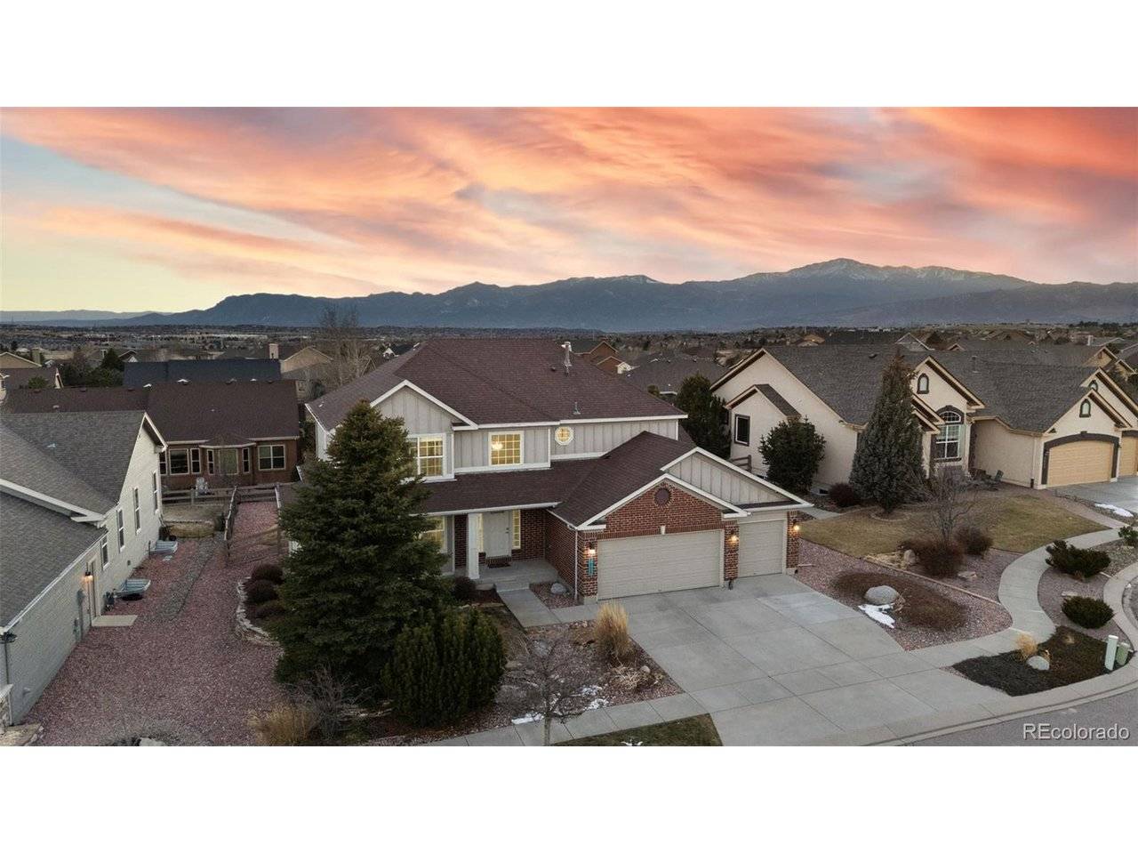 8856 Country Creek, Colorado Springs, CO 80924