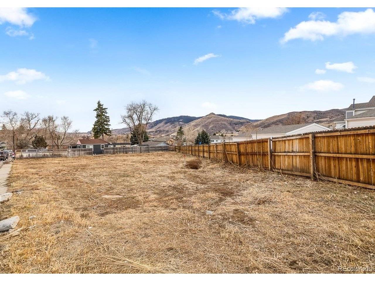 300 N Columbine, Golden, CO 80403