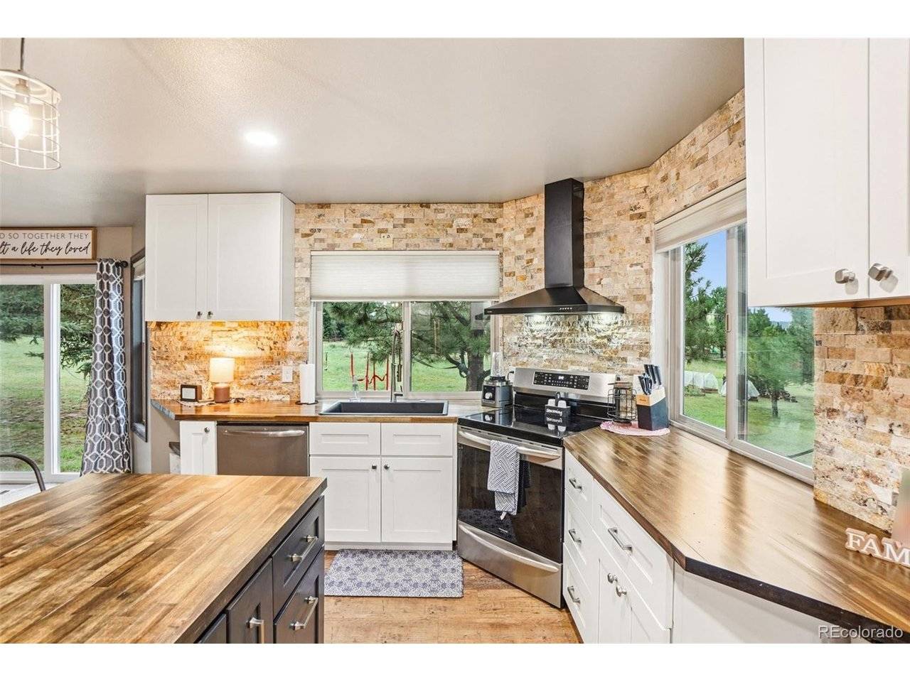 18555 Knollwood, Monument, CO 80132