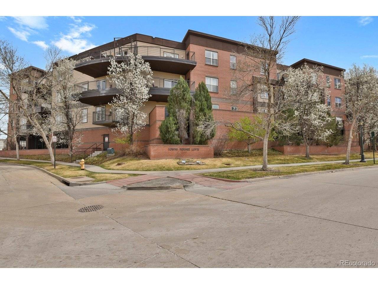 15475 Andrews #413, Denver, CO 80239