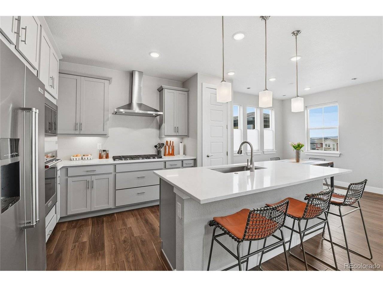 8697 Middle Fork, Littleton, CO 80125