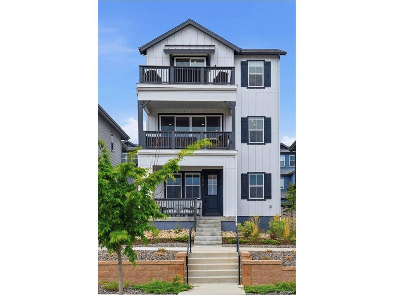 8697 Middle Fork, Littleton, CO 80125