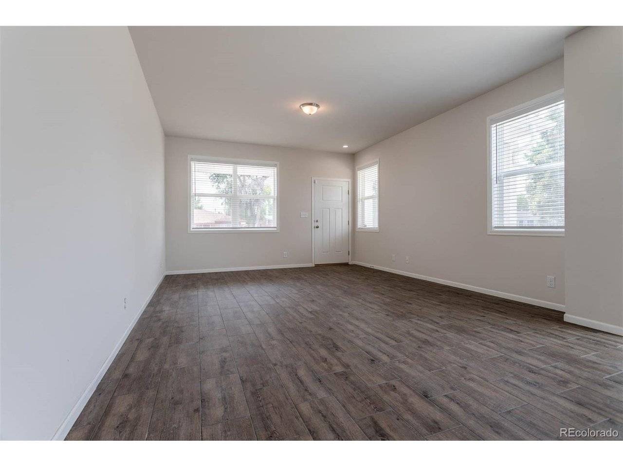 2371 N Elmira, Aurora, CO 80010