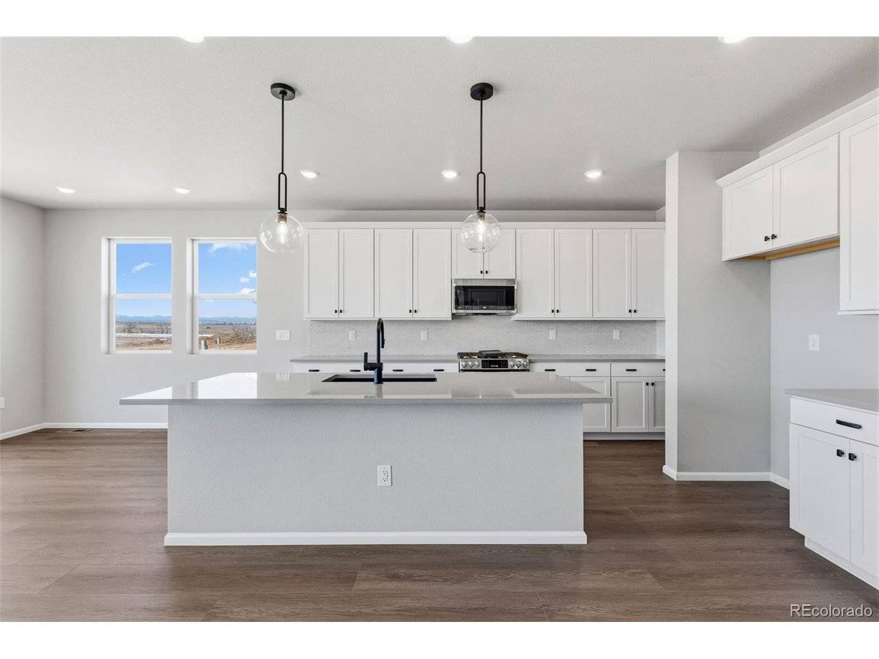 24382 E Atlantic, Aurora, CO 80016