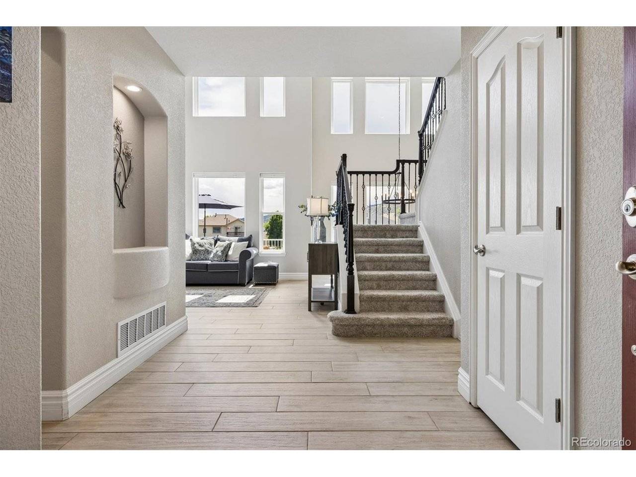9612 W Belfast, Littleton, CO 80127