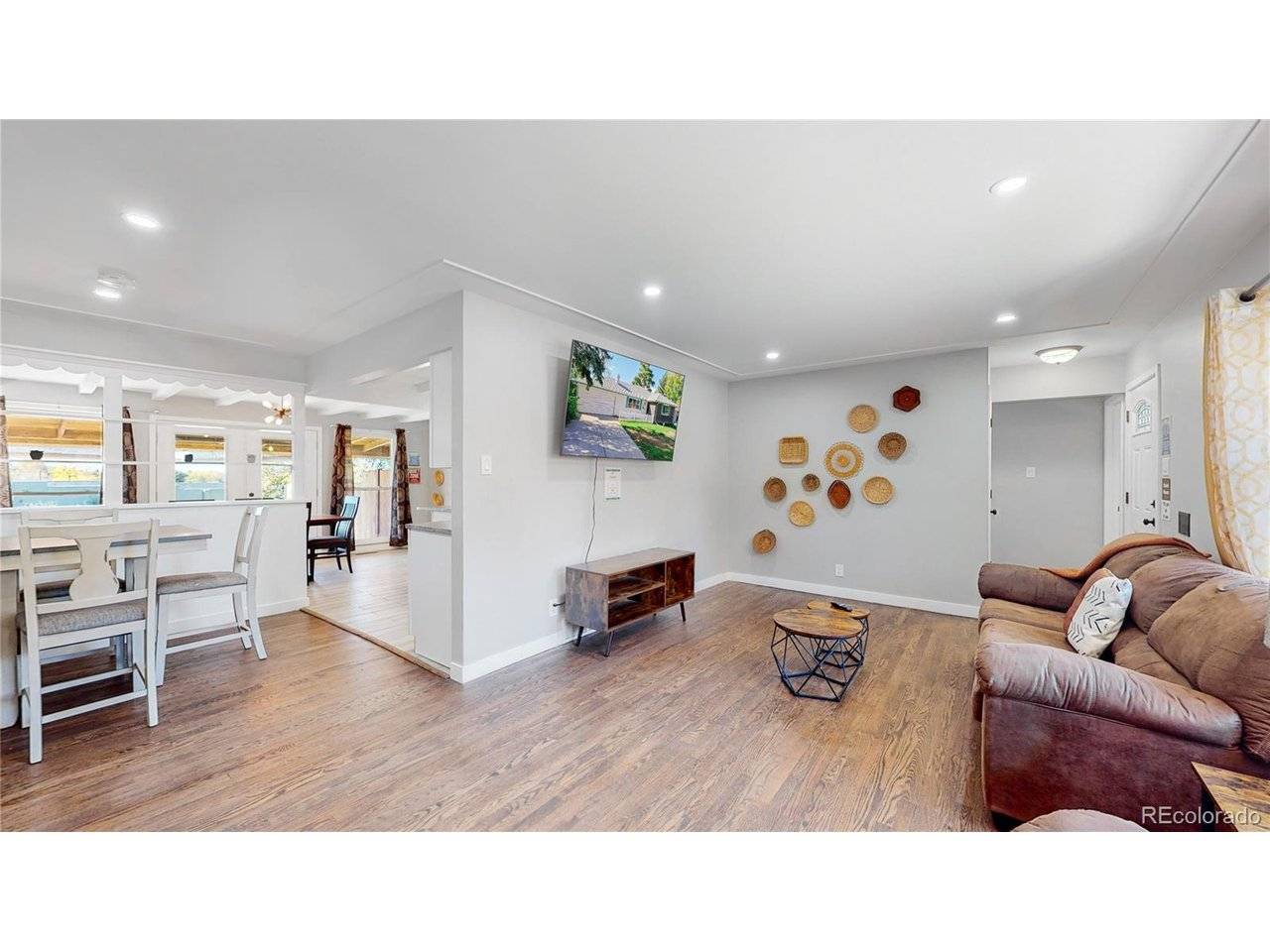 3067 S Holly, Denver, CO 80222