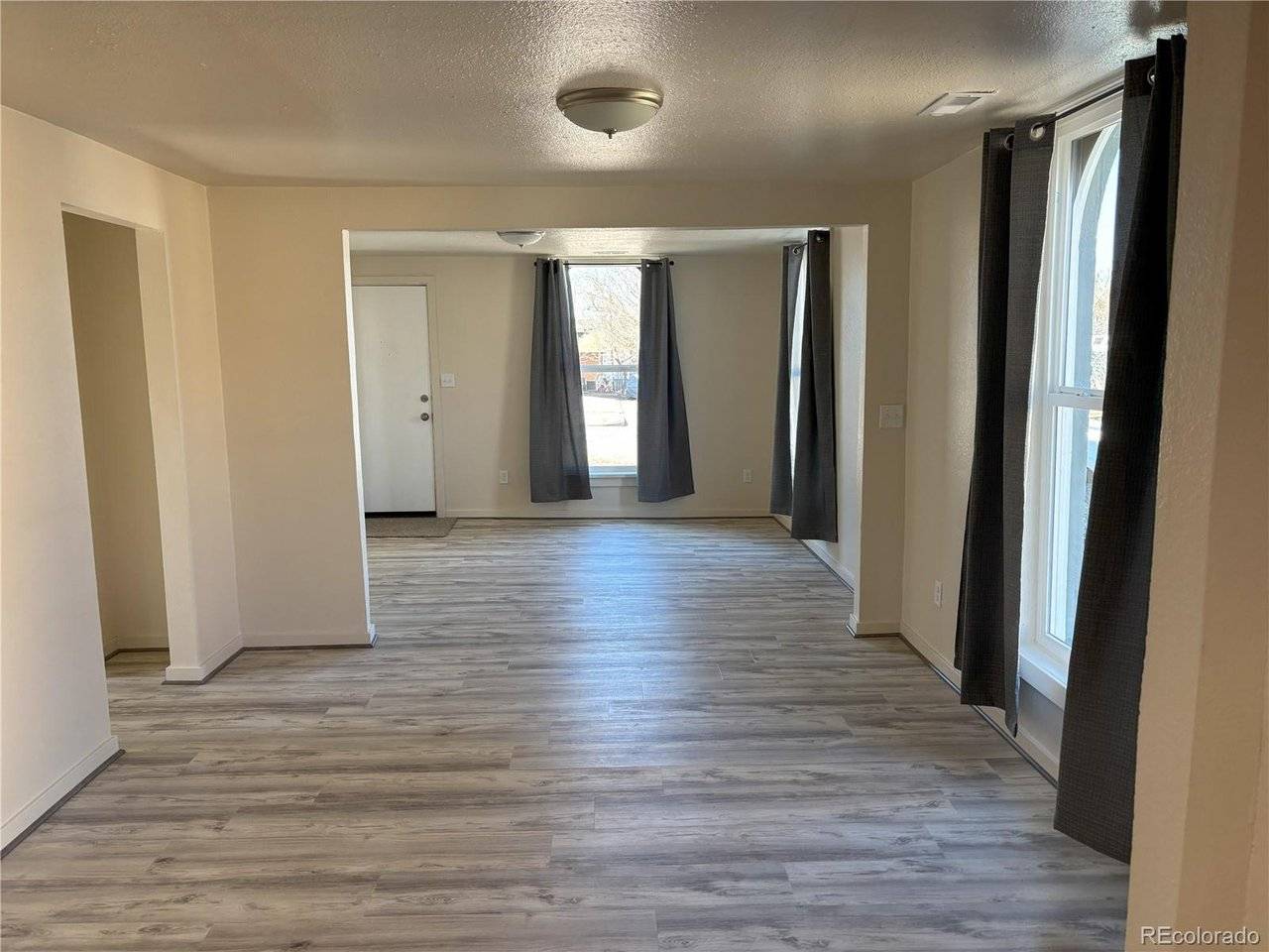 805 Raton, La Junta, CO 81050