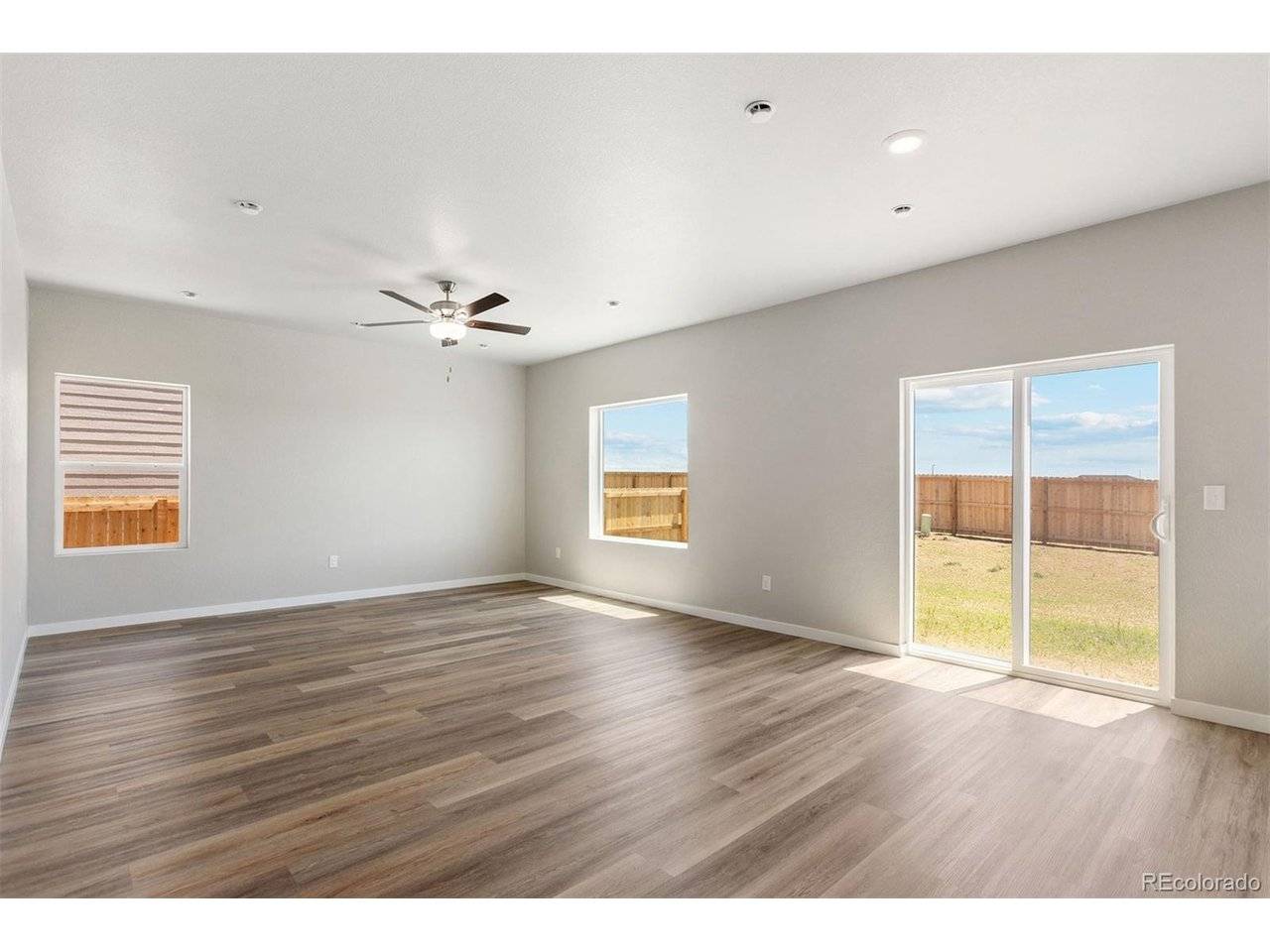 48180 Shetland, Bennett, CO 80102