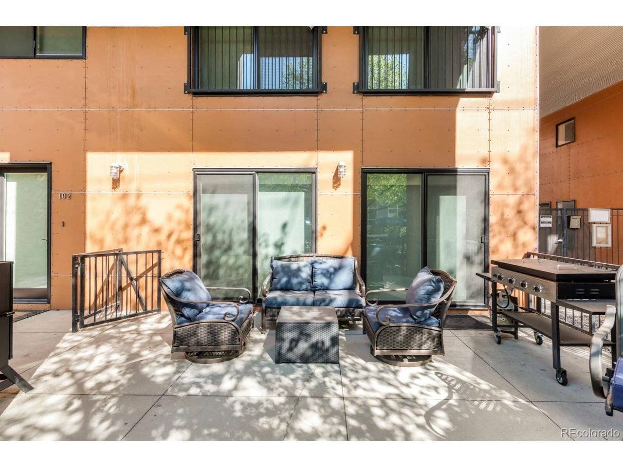 3295 Blake #102, Denver, CO 80205