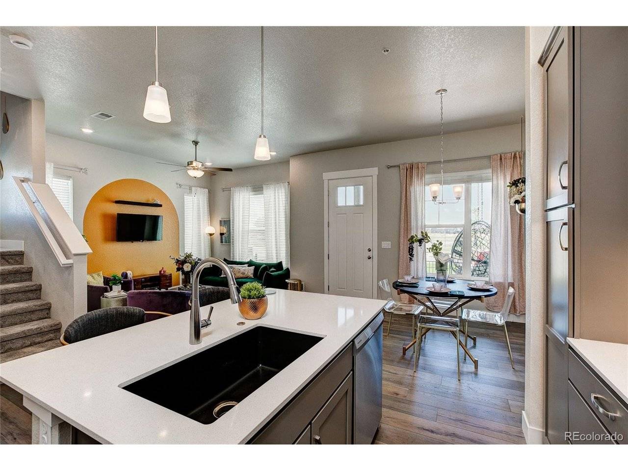 420 High Point #A-104, Longmont, CO 80504