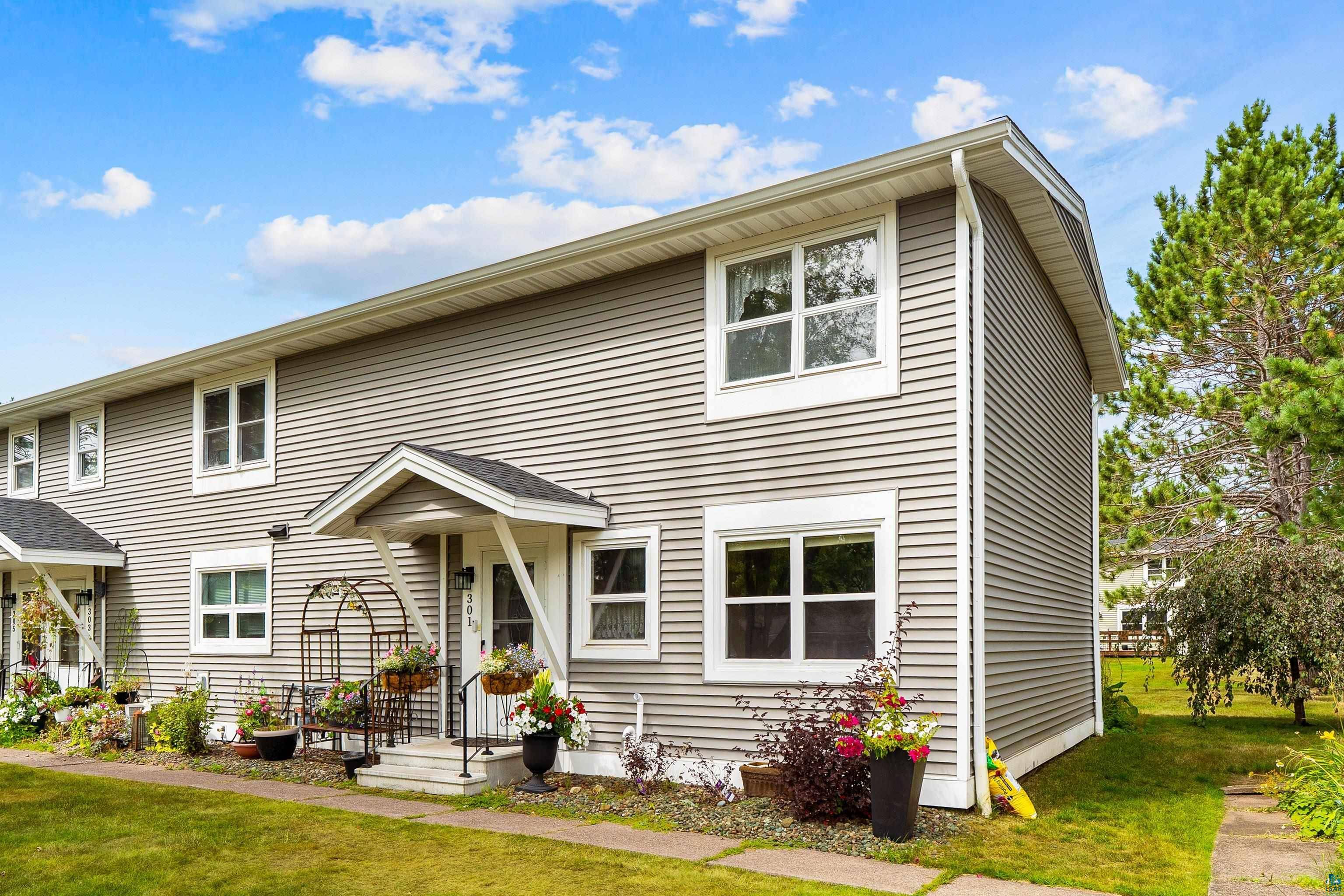 301 Kelly Cr #301, Duluth, MN 55811