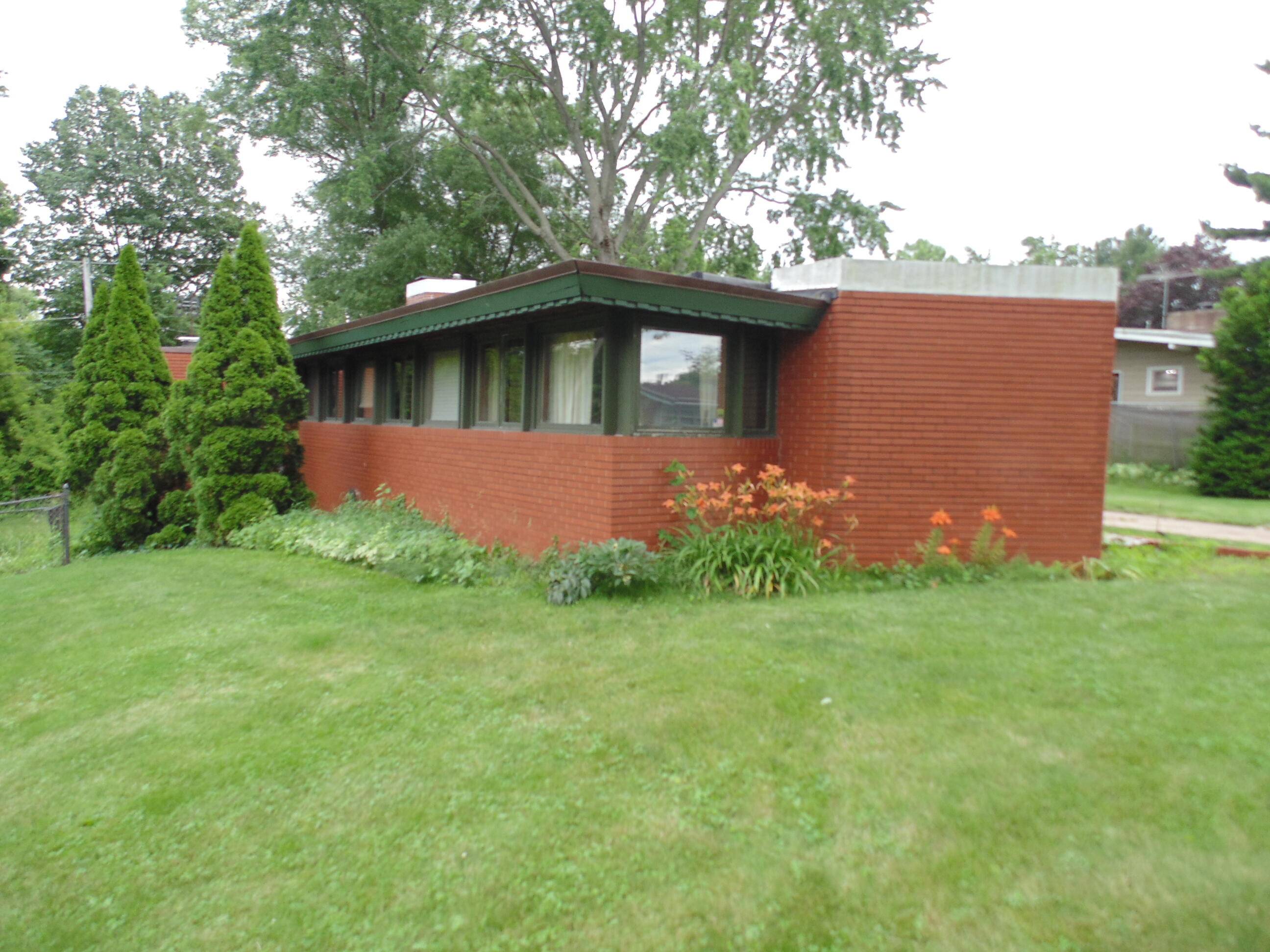 3421 Shelby Street, Hobart, IN 46342