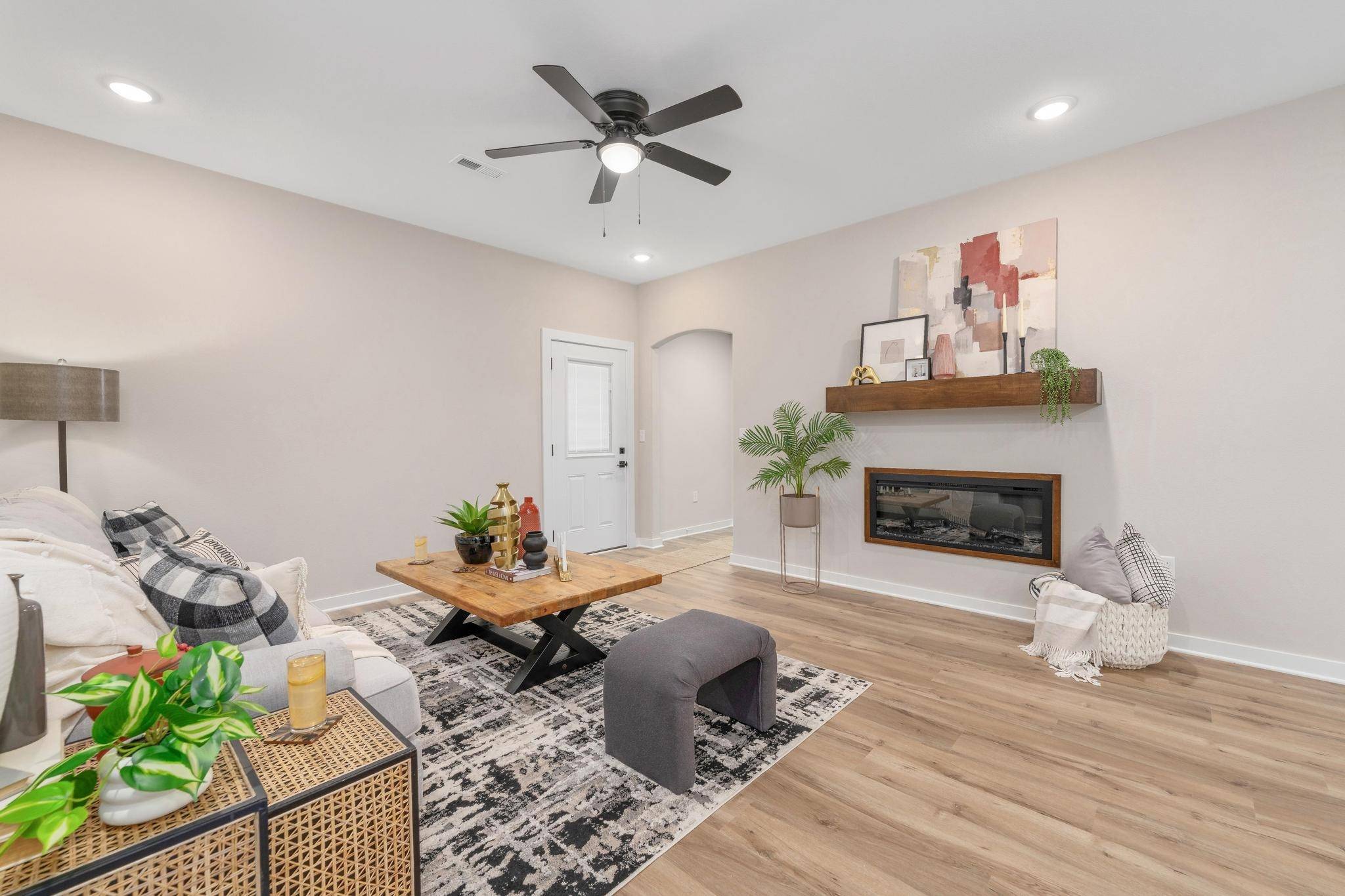 2877 S Cedar Crest Ct, Wichita, KS 67215