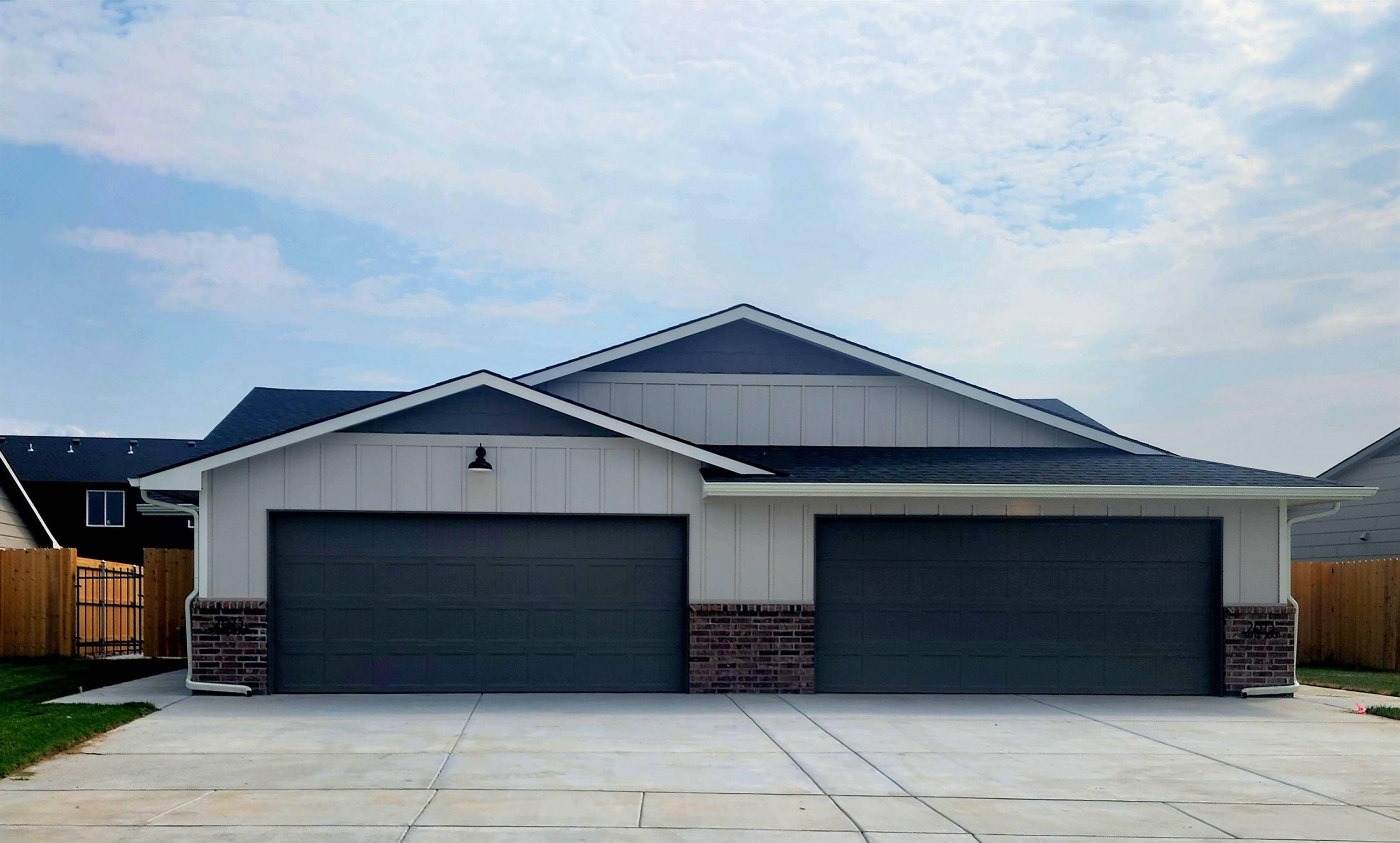 2873 S Cedar Crest Ct, Wichita, KS 67215