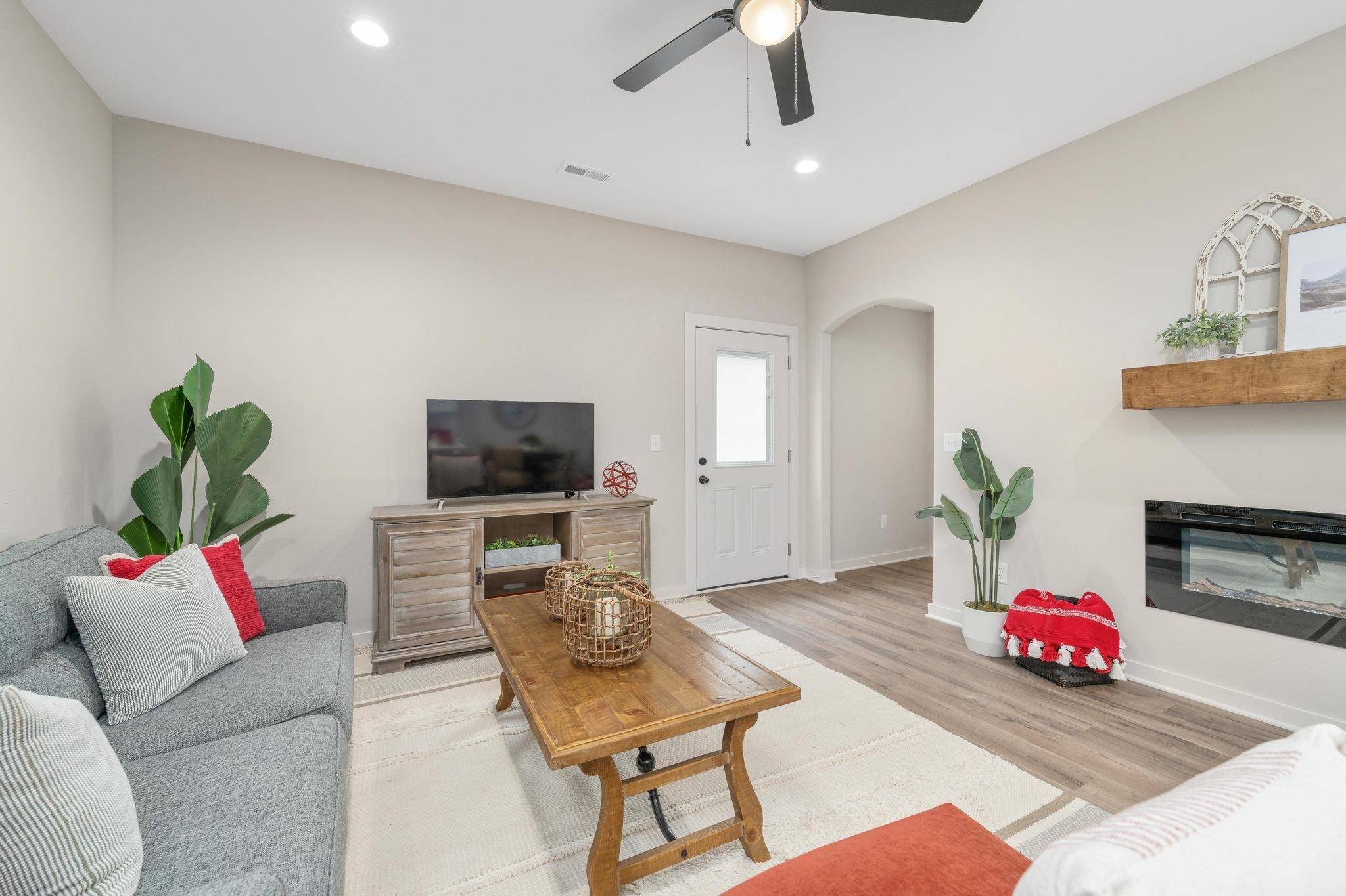 2865 S Cedar Crest Ct, Wichita, KS 67215