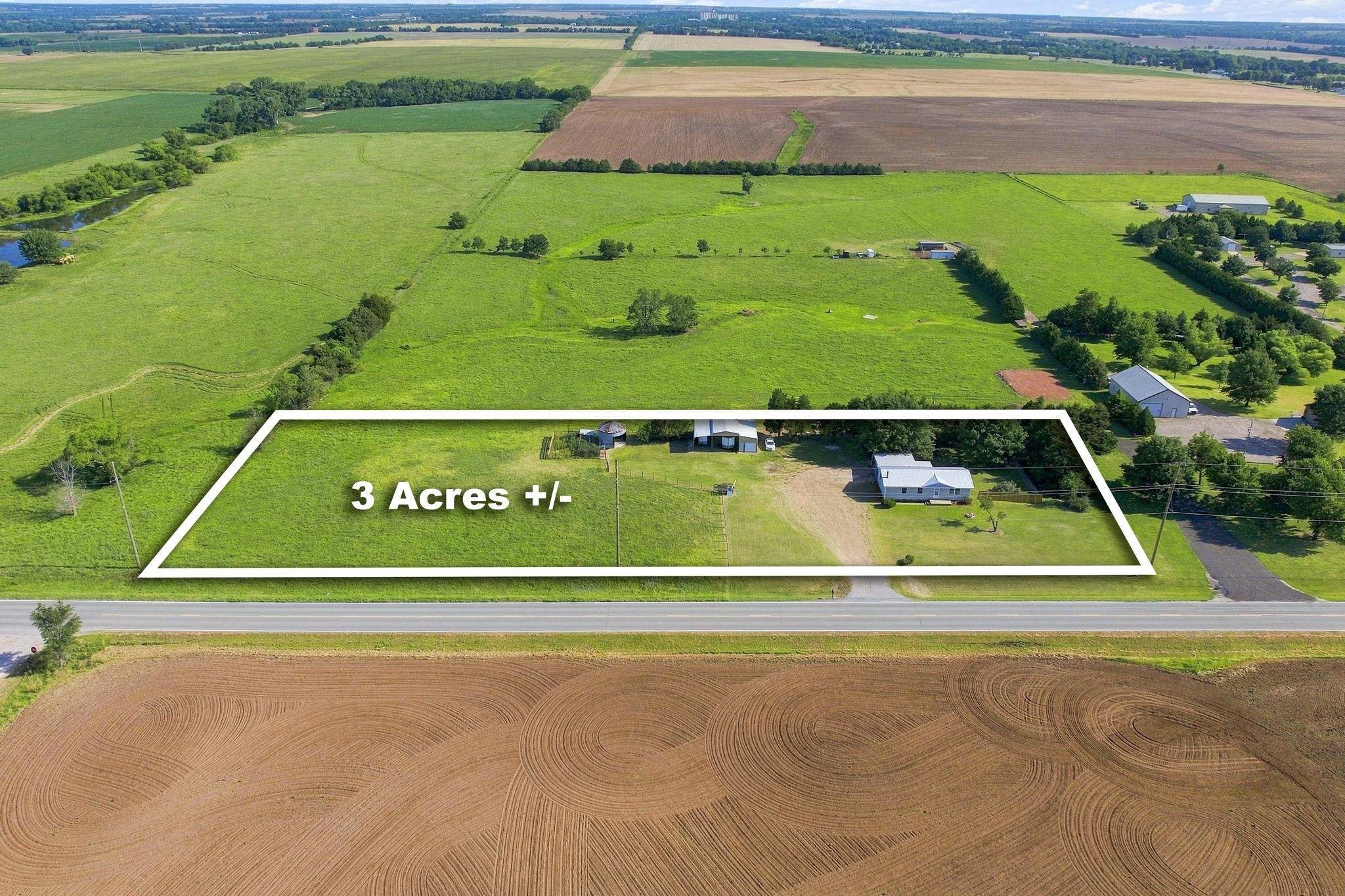 30220 W 39th St S, Garden Plain, KS 67025