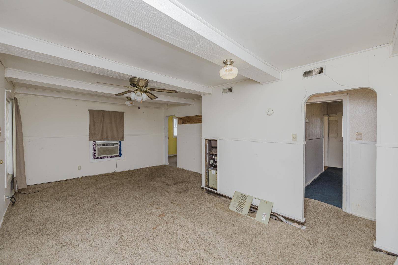 321 N Kansas Ave, Burrton, KS 67020