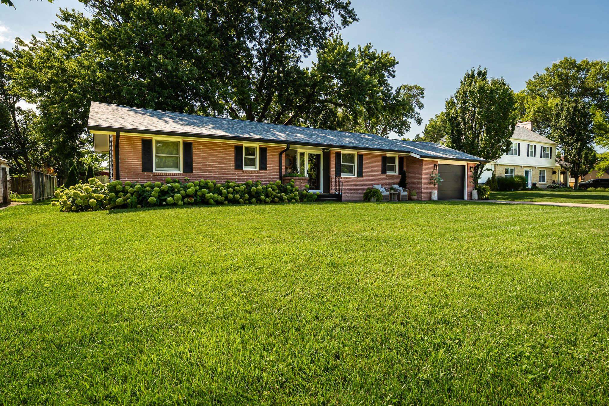 2314 K St., Belleville, KS 66935