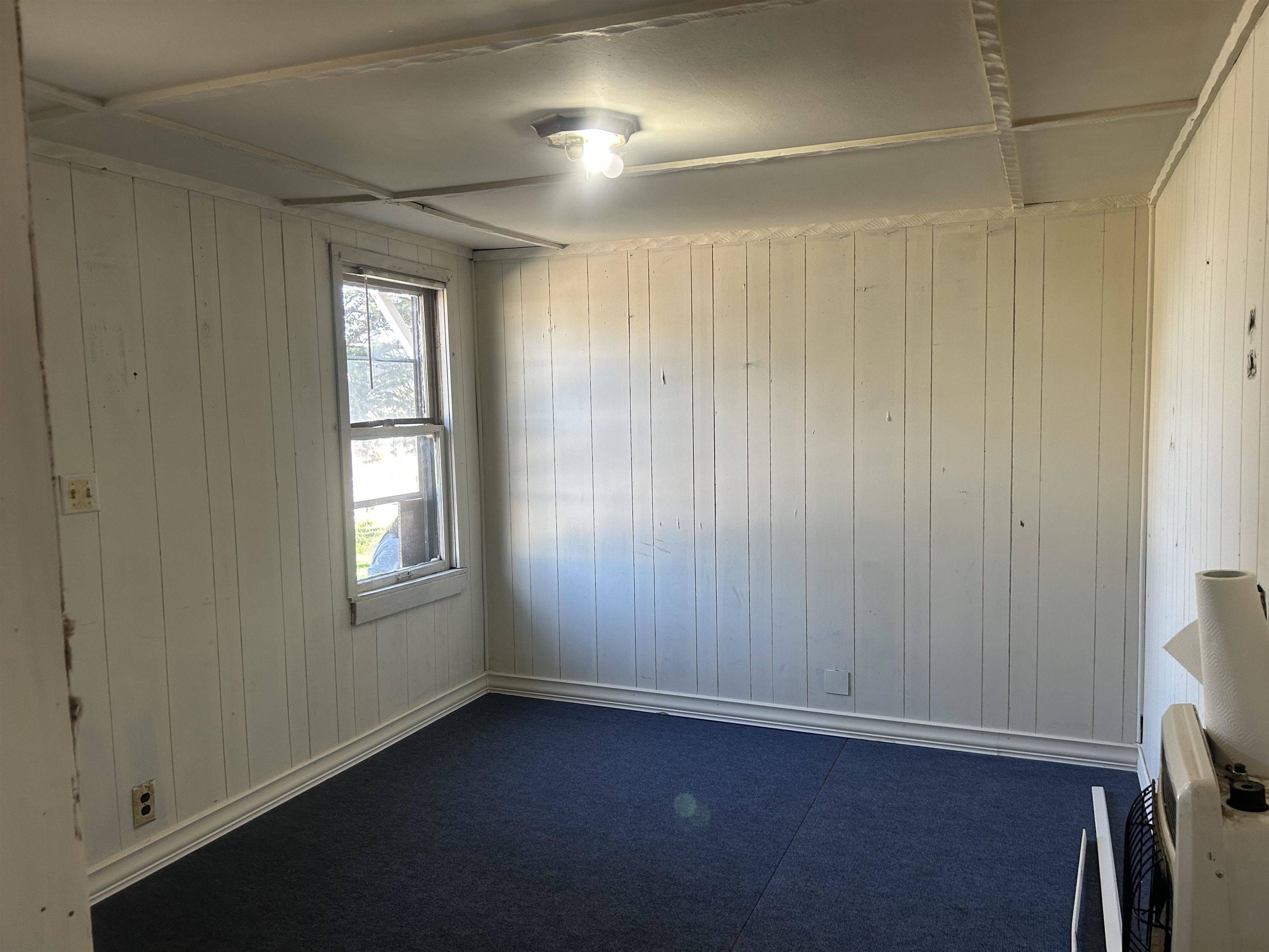 1220 S C St, Wellington, KS 67152