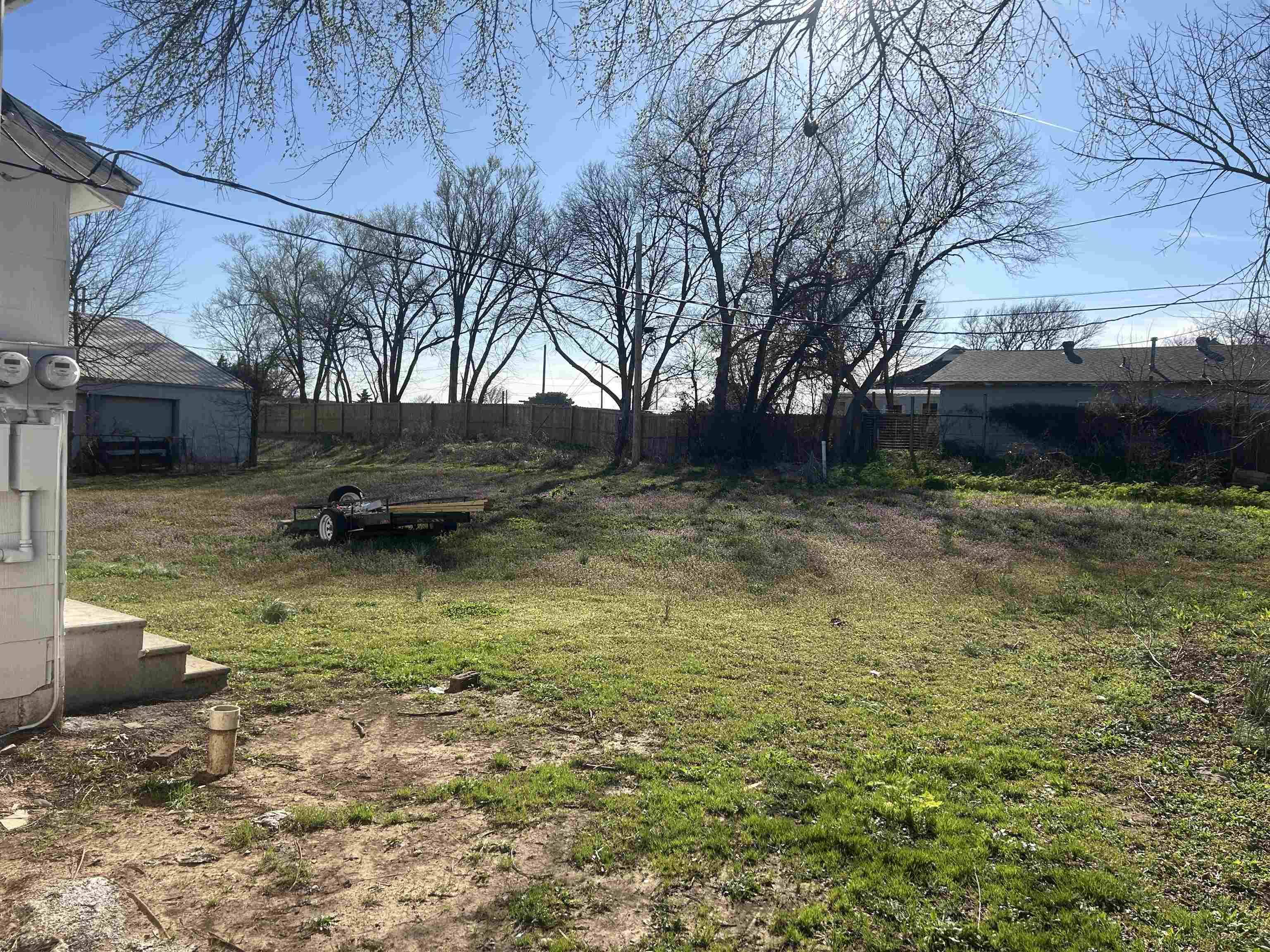 1220 S C St, Wellington, KS 67152