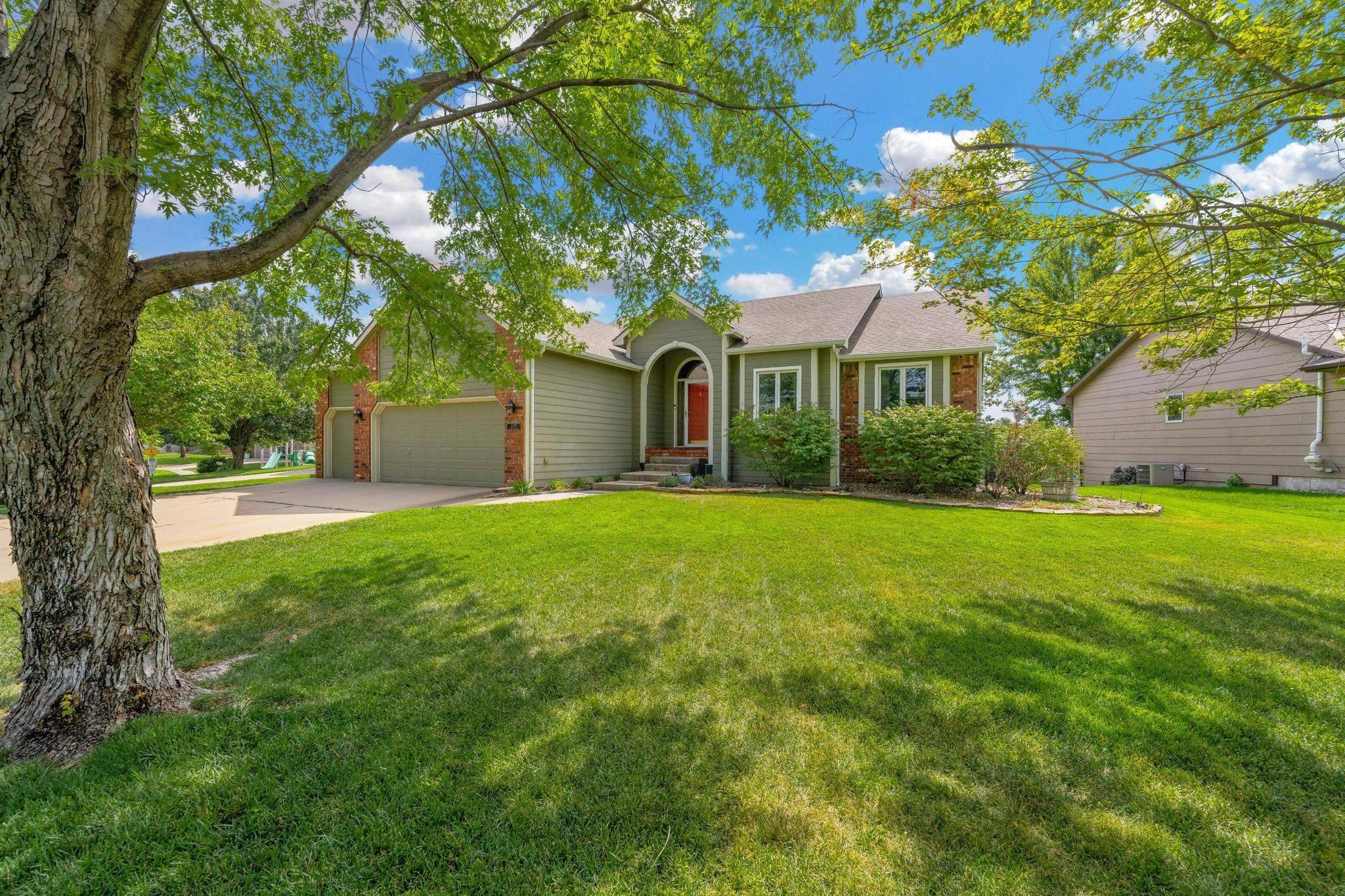 11421 W CENTRAL PARK ST, Wichita, KS 67205-2029