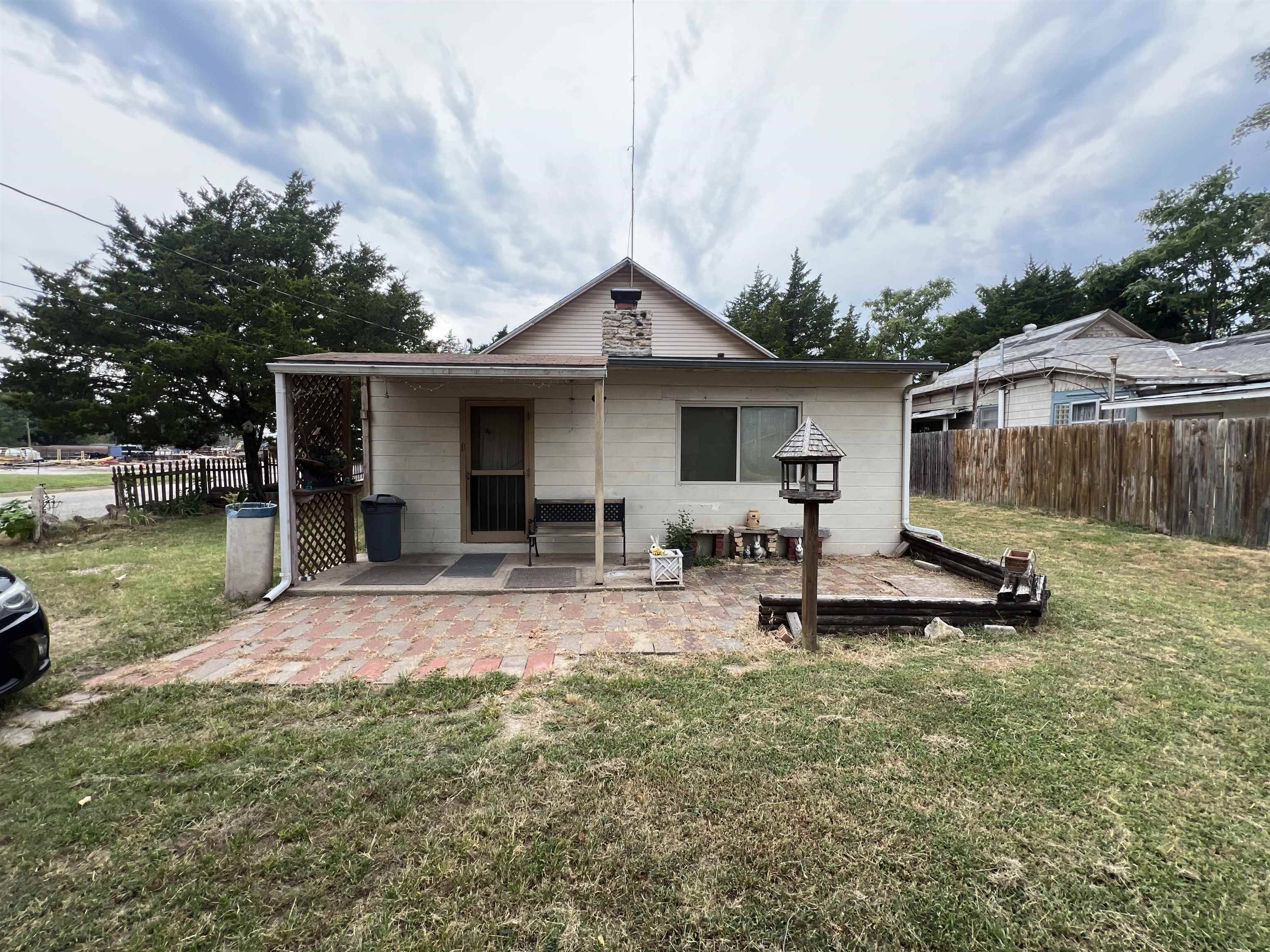 626 S 7, Arkansas City, KS 67005
