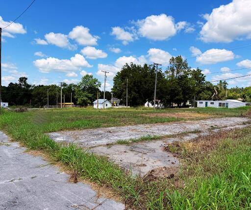 Lot 5 W Commercial ST, Everton, MO 65646