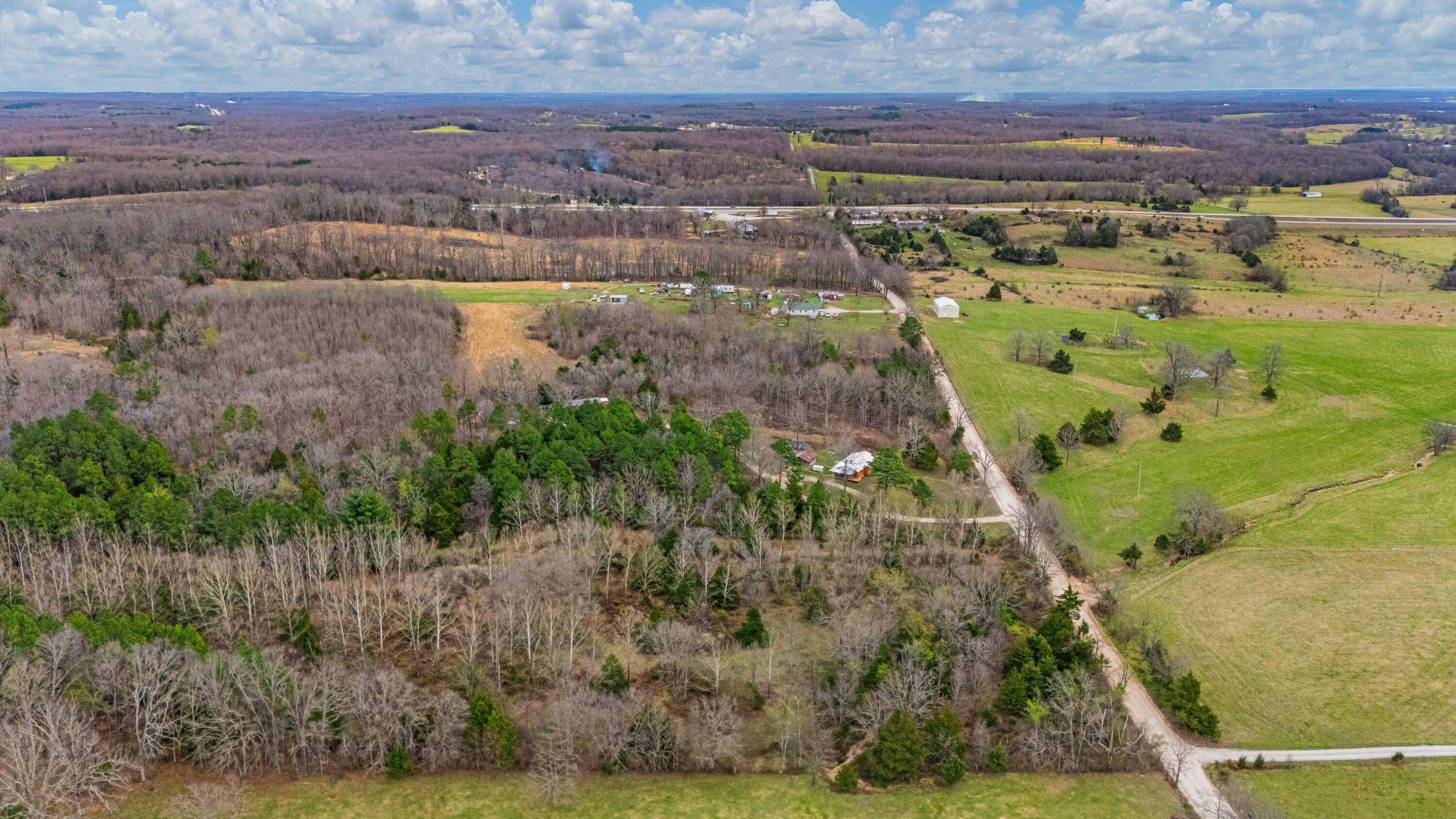3725 County Road 5500, Willow Springs, MO 65793