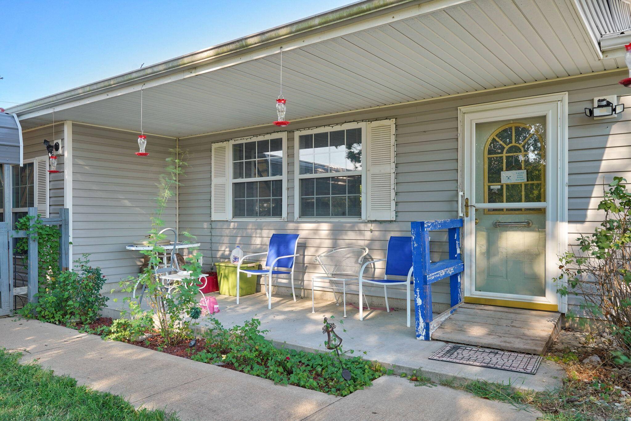788 State Road H, Elkland, MO 65644