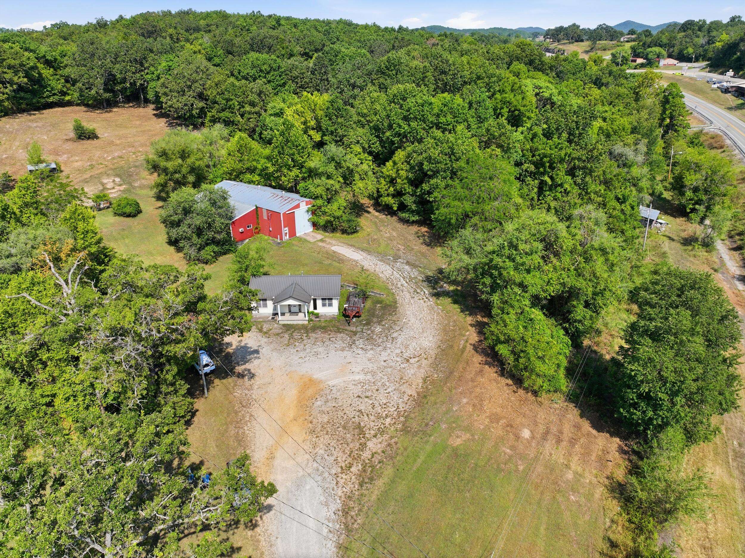 25 State Highway Mm, Gainesville, MO 65655