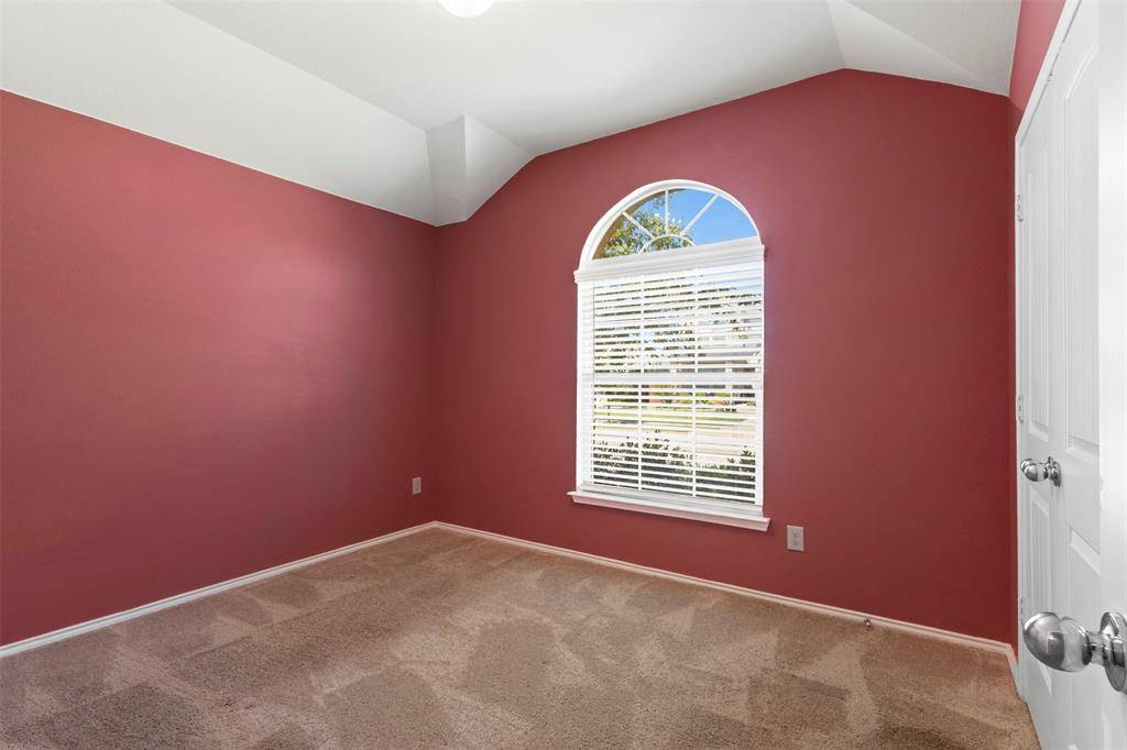 3910 Pioneer Drive, Forney, TX 75126