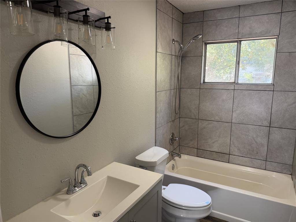 1009 Cedar Street, Paris, TX 75460