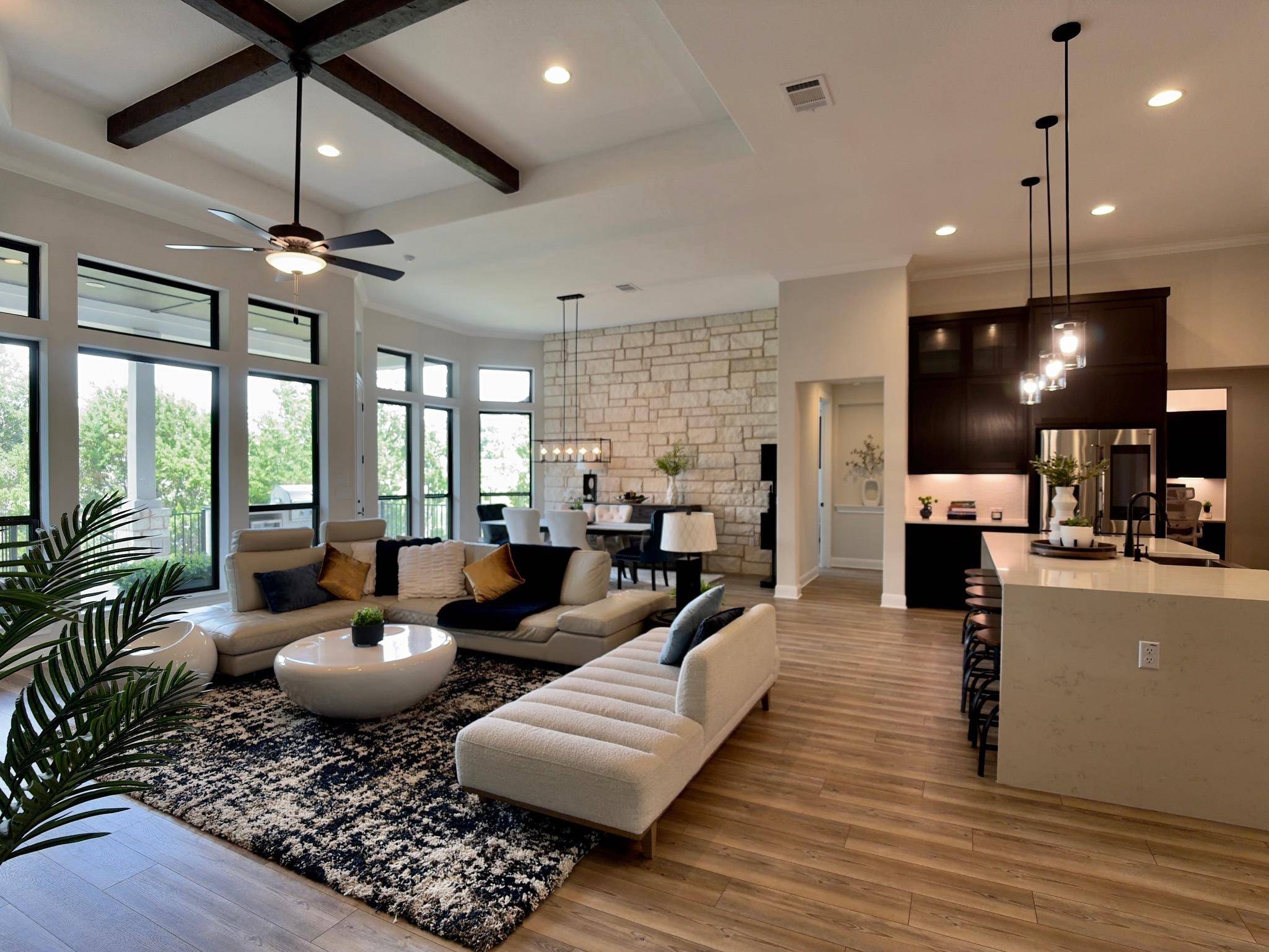 113 Spence LN, Liberty Hill, TX 78642