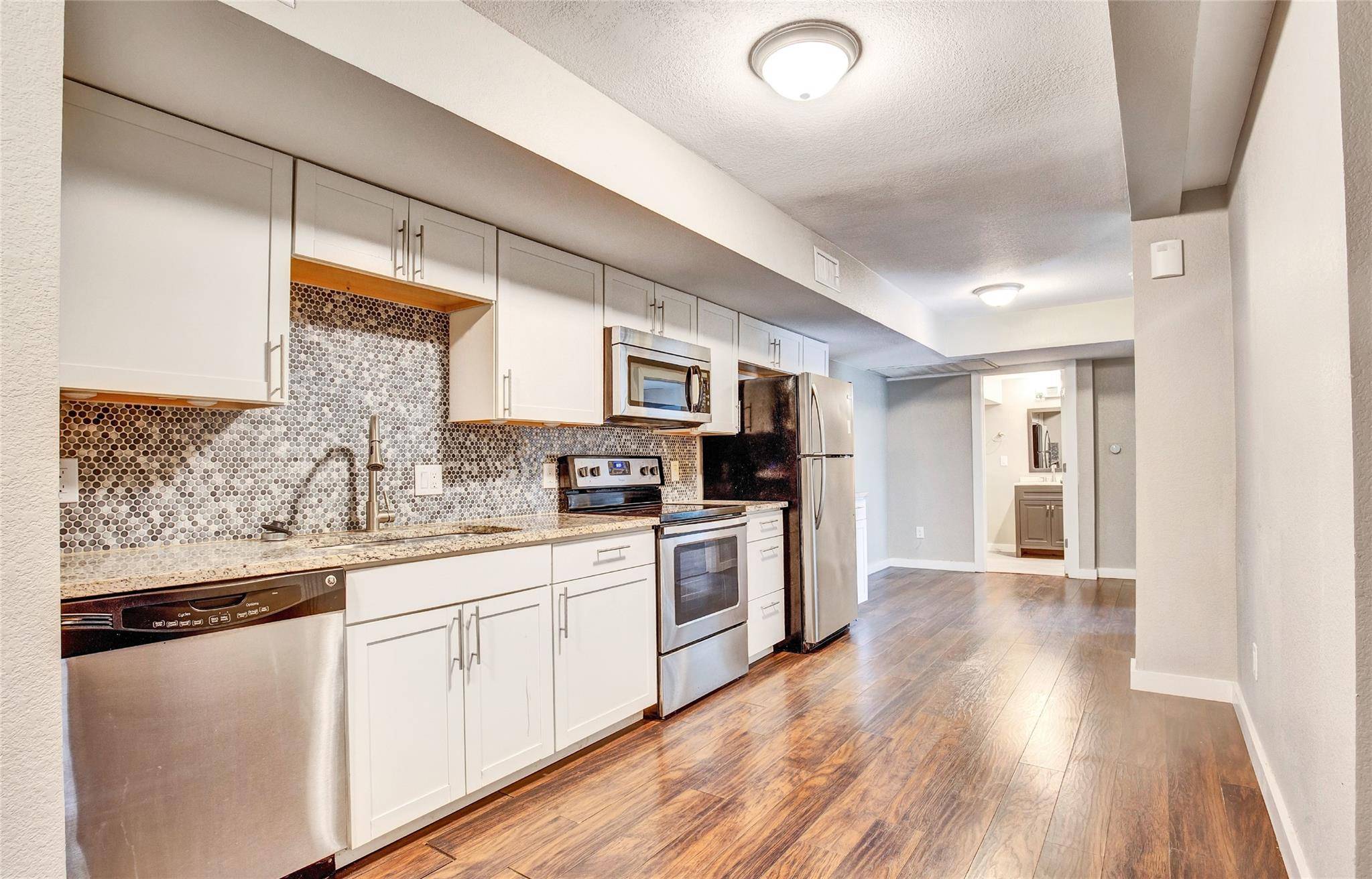 7204 Twin Crest DR #101, Austin, TX 78752