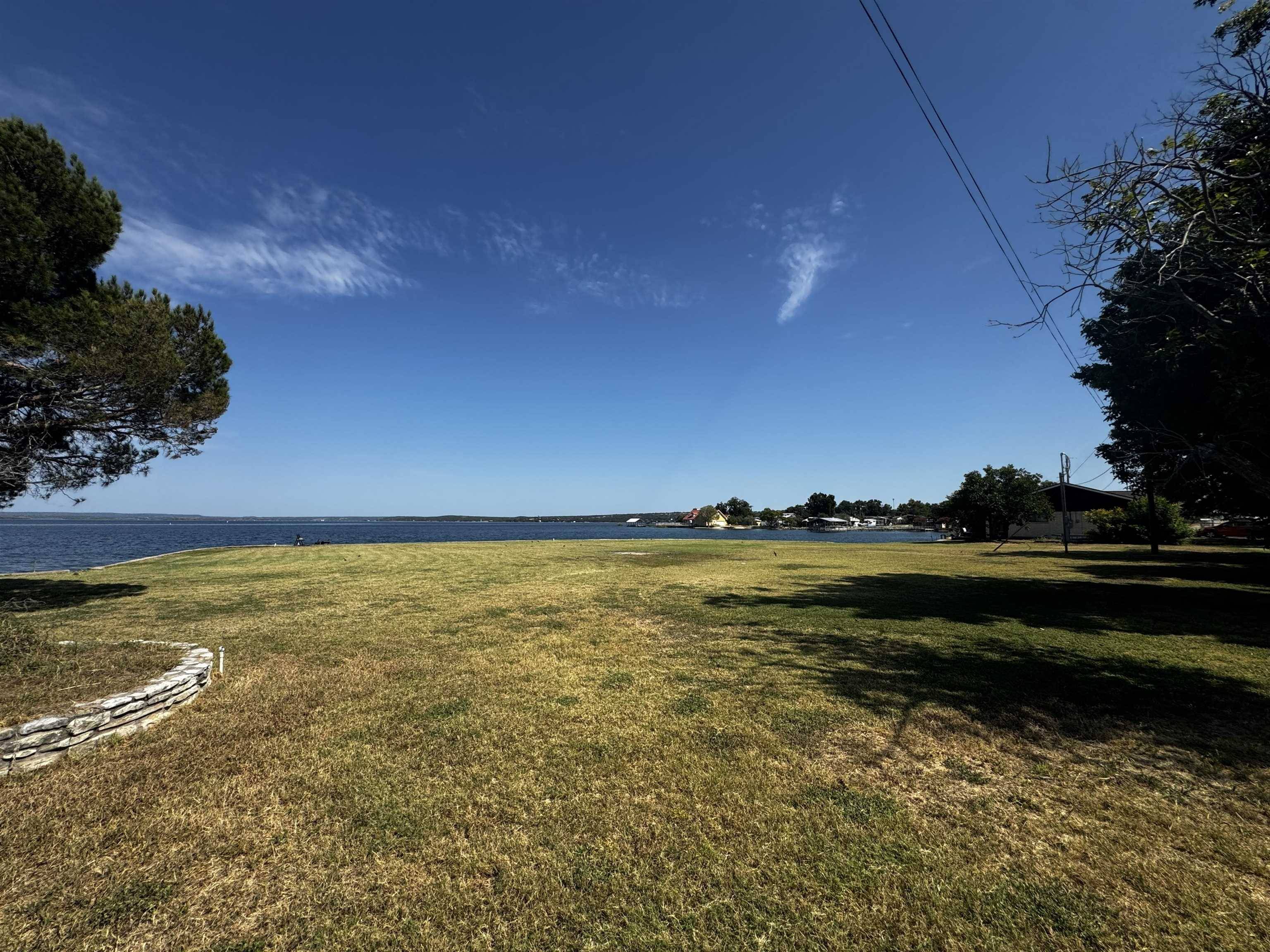 126 Lake Breeze DR, Buchanan Dam, TX 78609