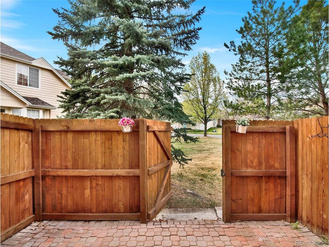 9186 W Phillips, Littleton, CO 80128