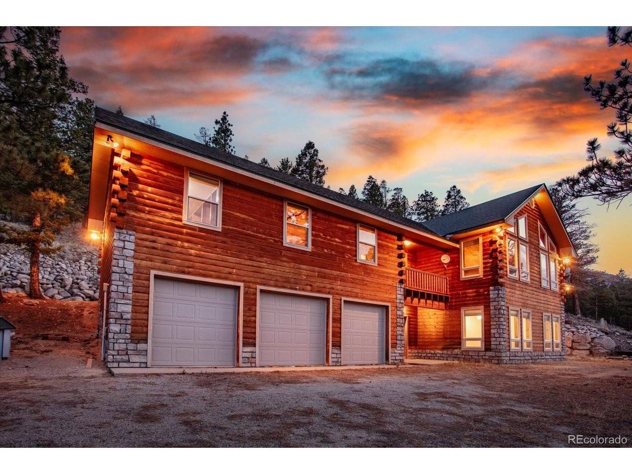 16382 Falcon, Nathrop, CO 81236