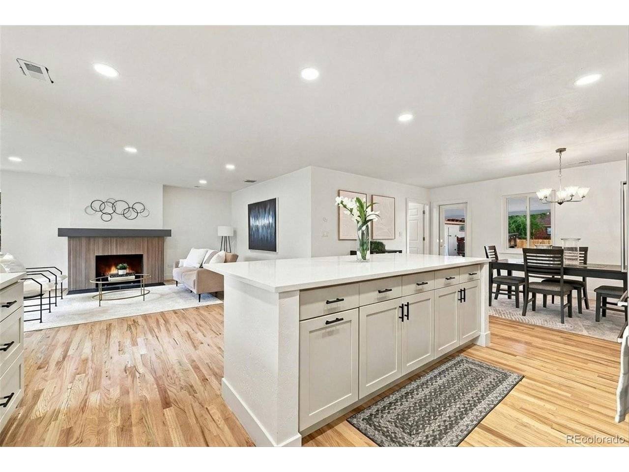 2850 Kearney, Denver, CO 80207