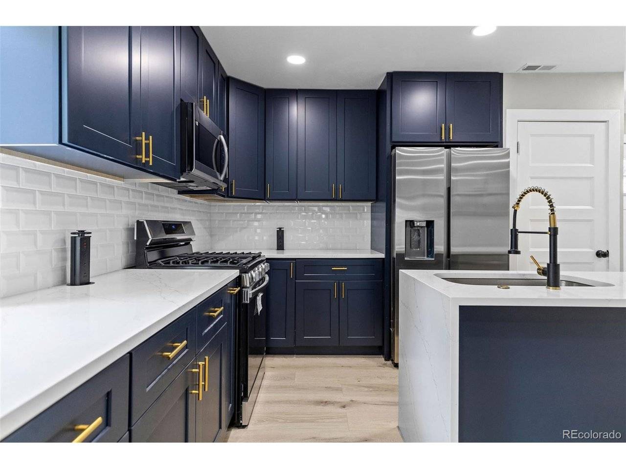 2612 Albion, Denver, CO 80207