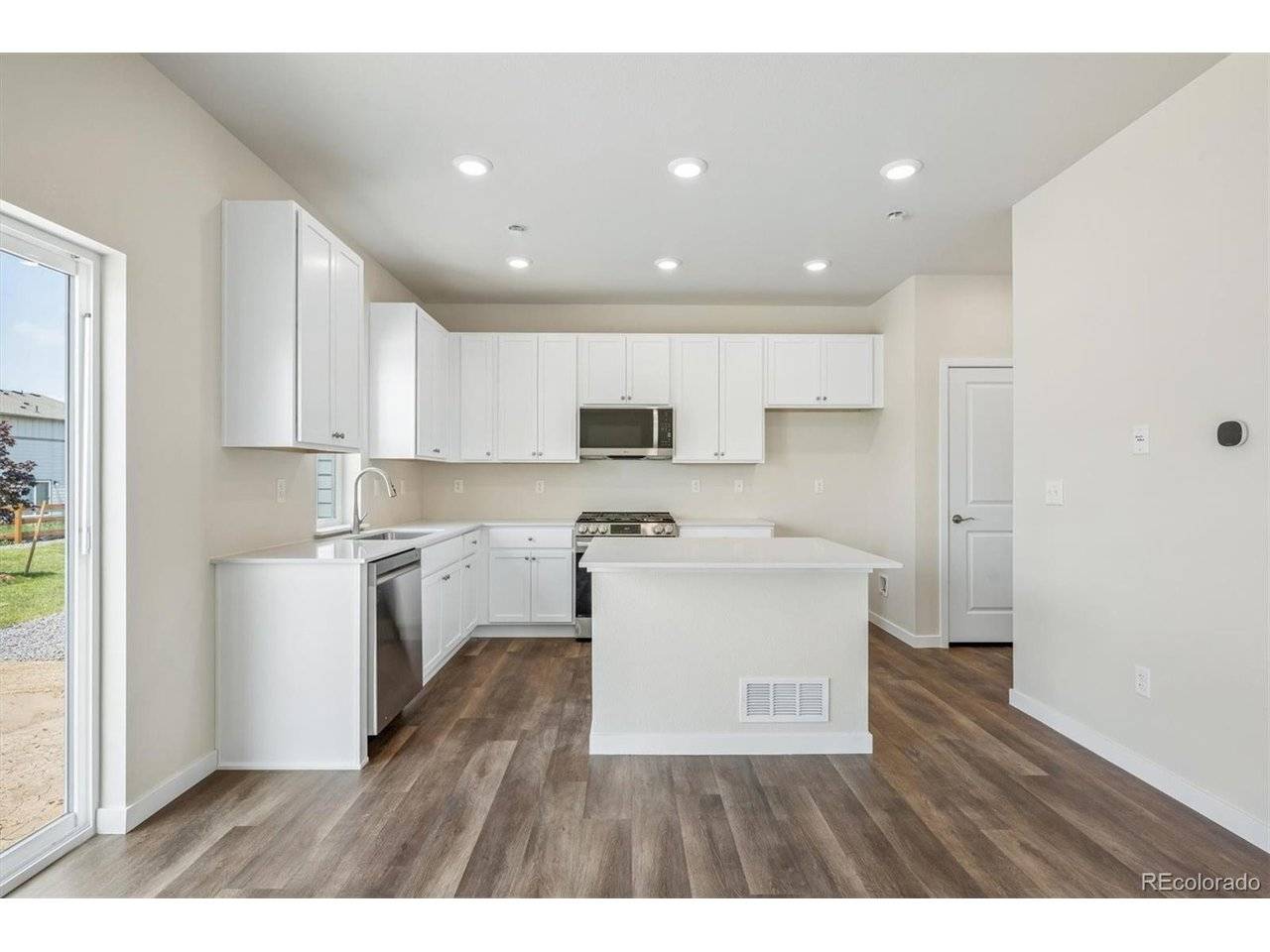 9363 Danube, Commerce City, CO 80022