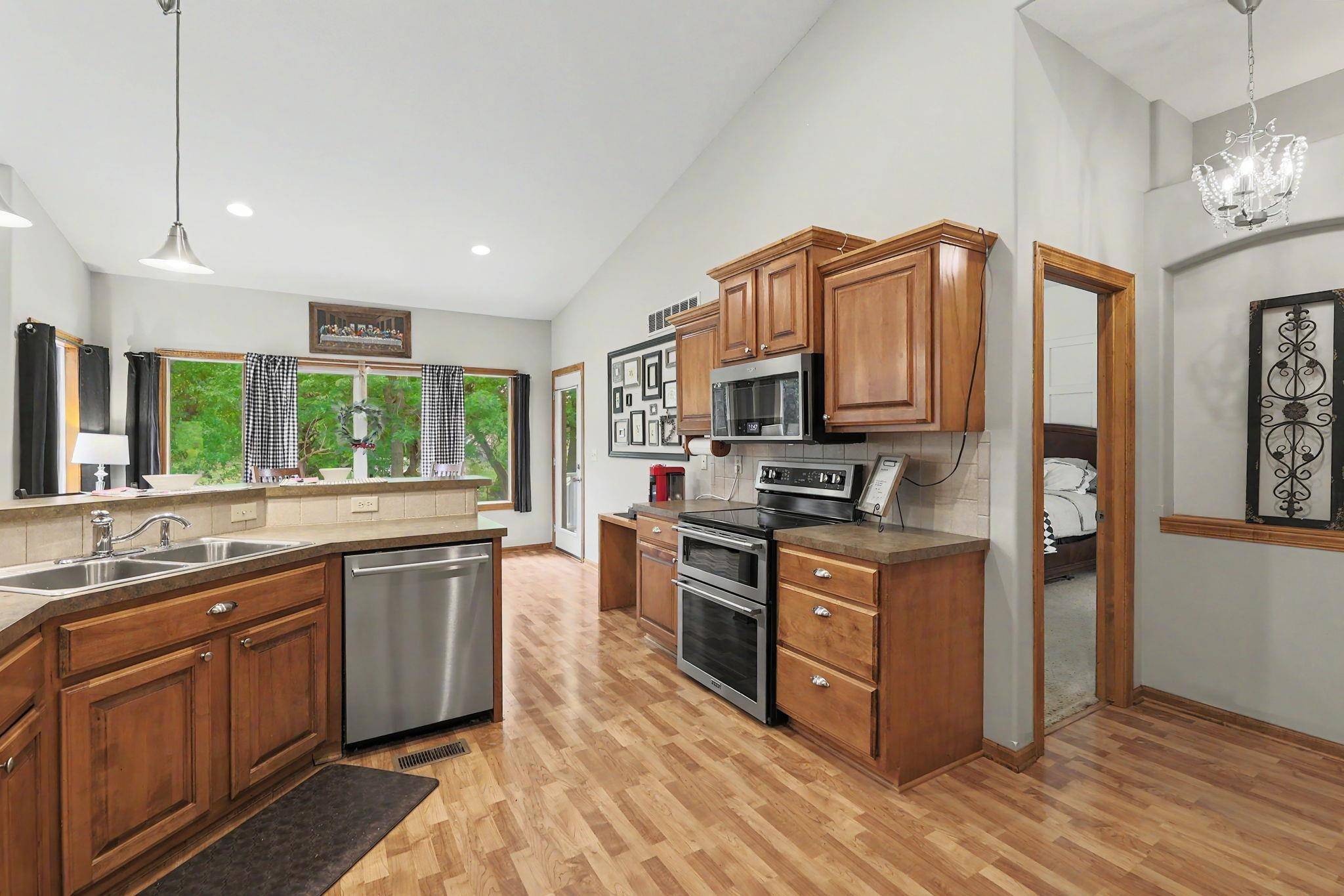15807 W Mccormick Ave, Goddard, KS 67052