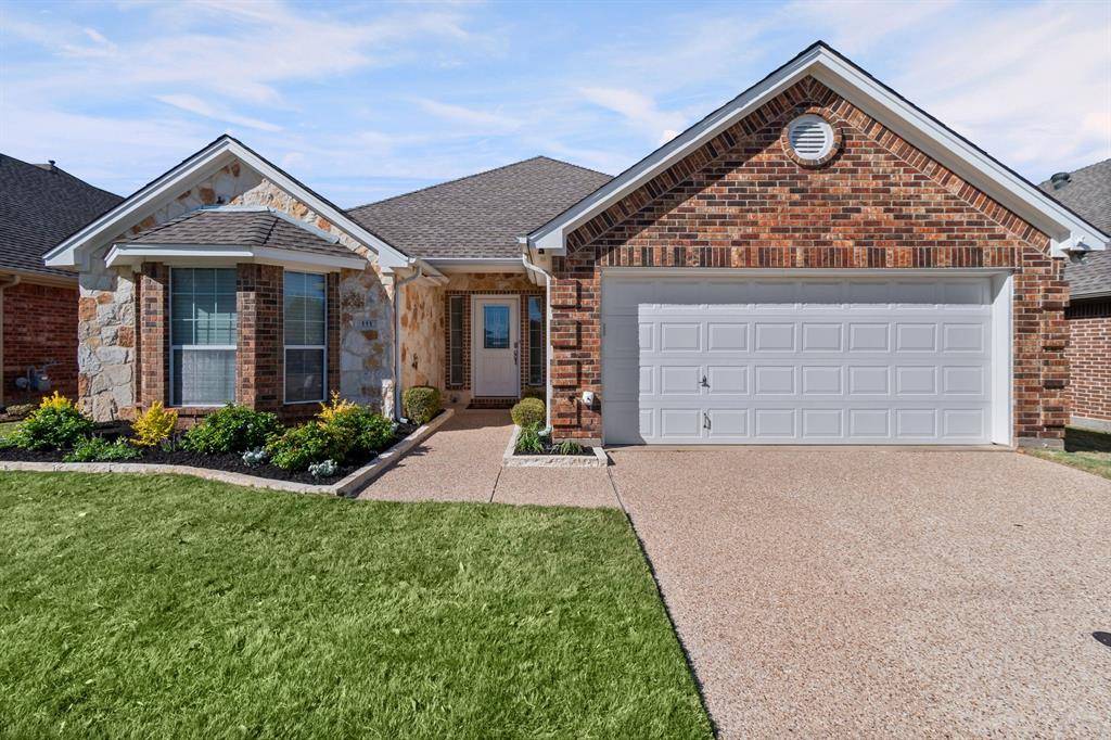 111 Crestway Drive #24, Cedar Hill, TX 75104