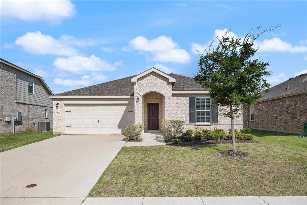 1609 Silas Drive, Forney, TX 75126