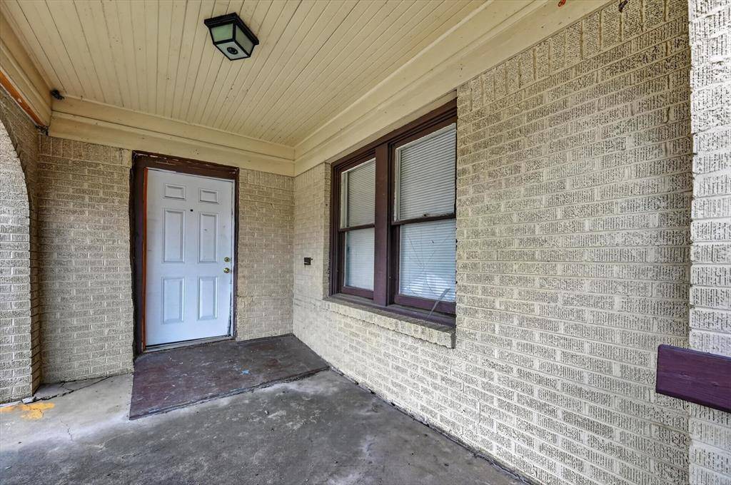 2813 E Rosedale Street, Fort Worth, TX 76105