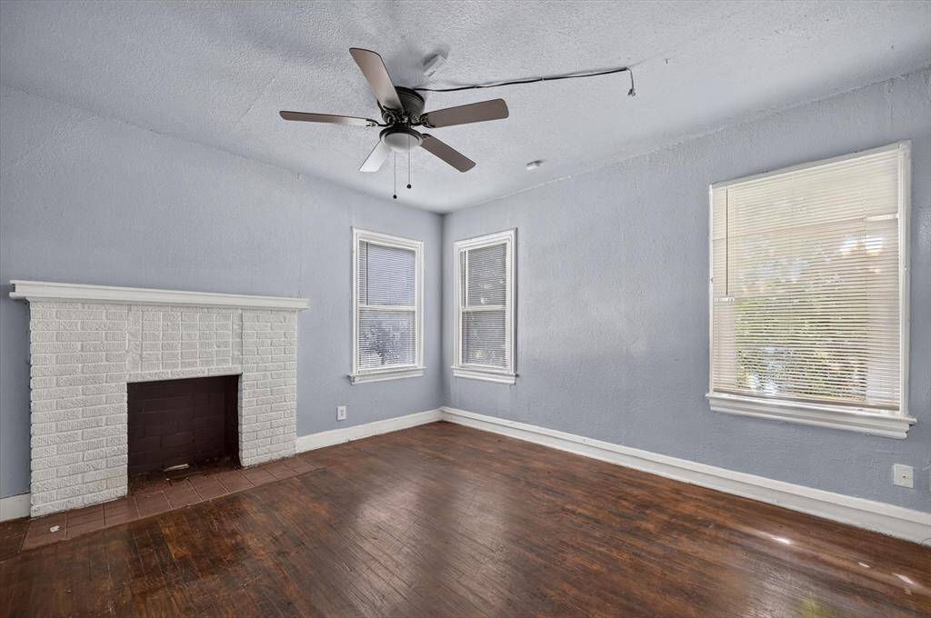2813 E Rosedale Street, Fort Worth, TX 76105