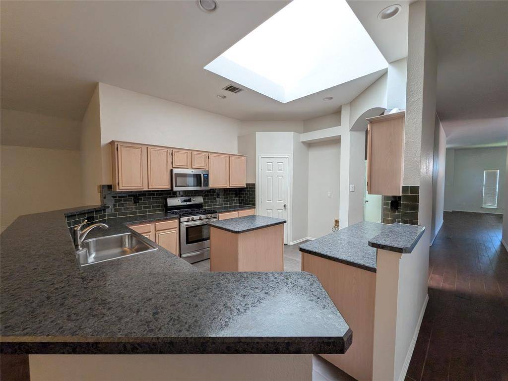 1705 Ingleside Drive, Flower Mound, TX 75028