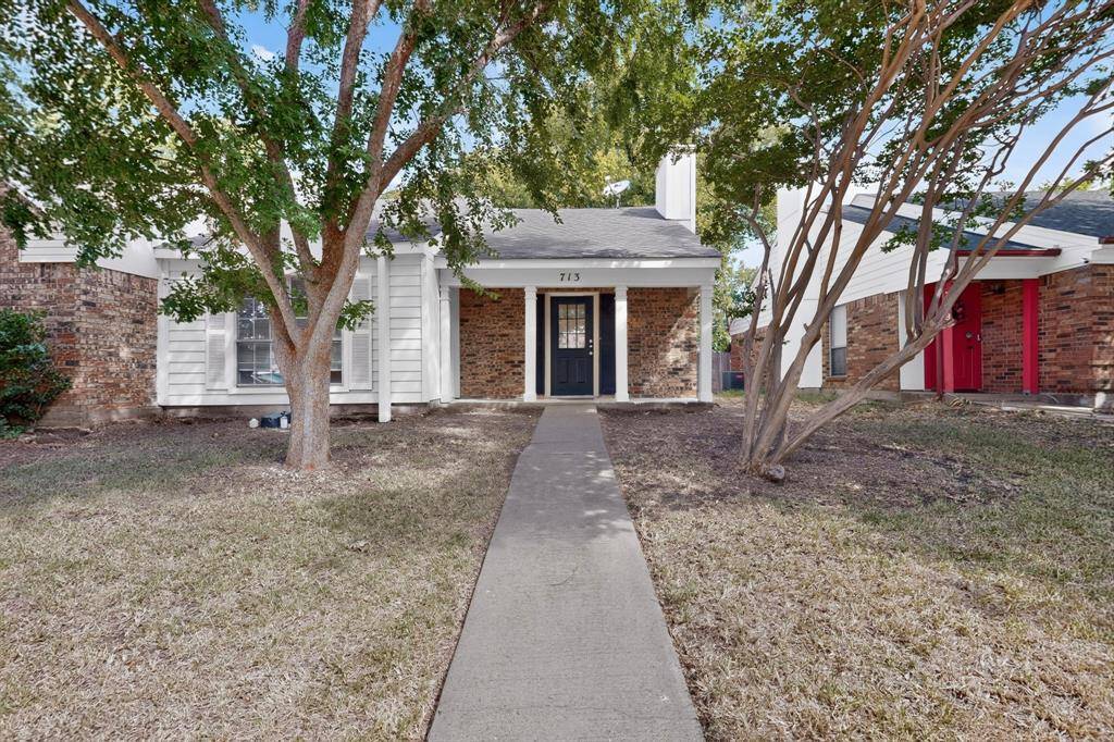 713 Denmark Drive, Mesquite, TX 75149