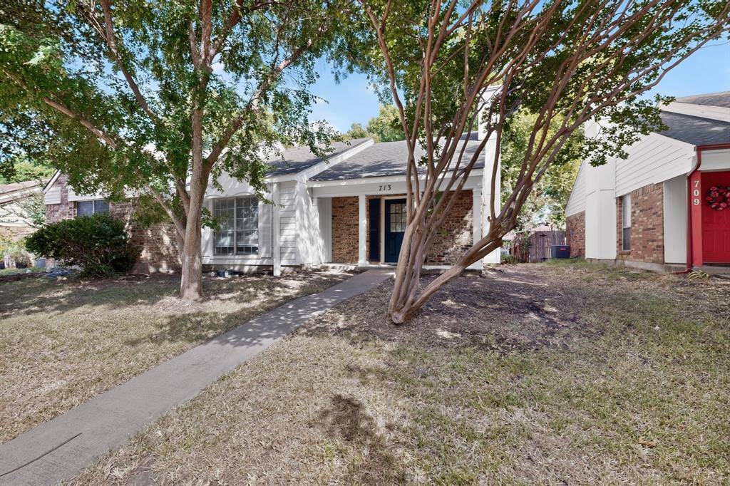 713 Denmark Drive, Mesquite, TX 75149