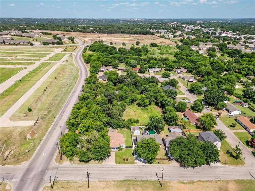 410 N Mill Street, Weatherford, TX 76086